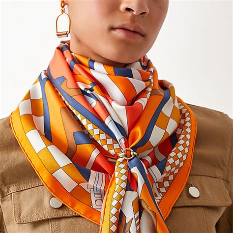 how to wear hermes scarf 140|hermes scarf price guide.